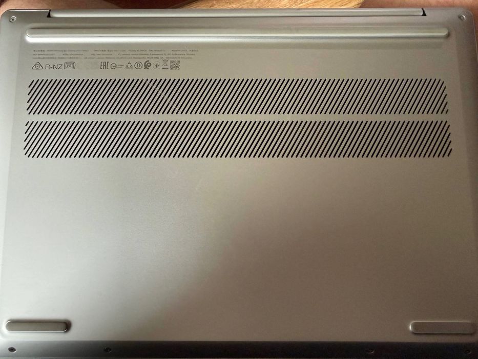 Продам Ноутбук Lenovo IdeaPad Slim 5 14IRL8 (82XD006XRA) Cloud Grey