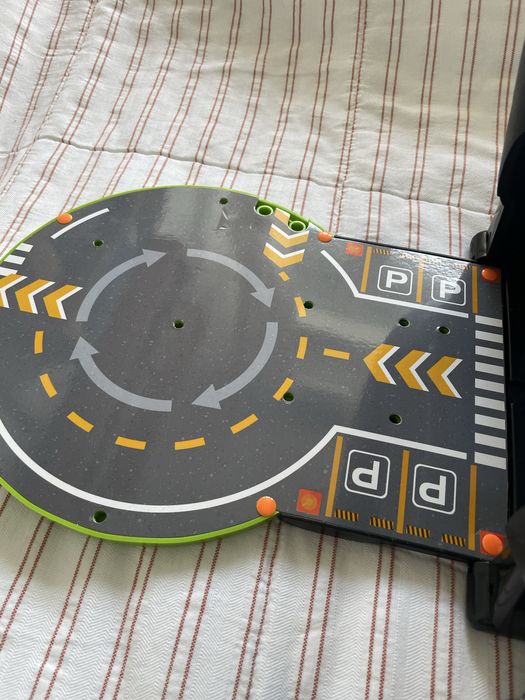 Pista garagem carros brincar tipo hotwheels