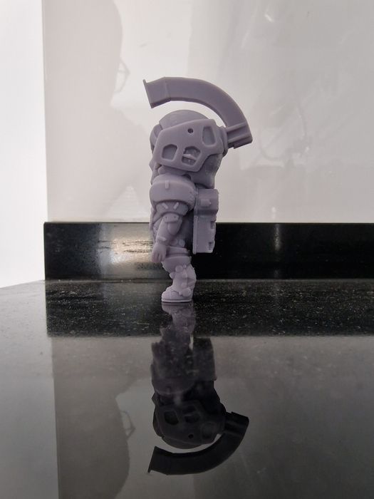 Ludens Mini Figure64740534598787122