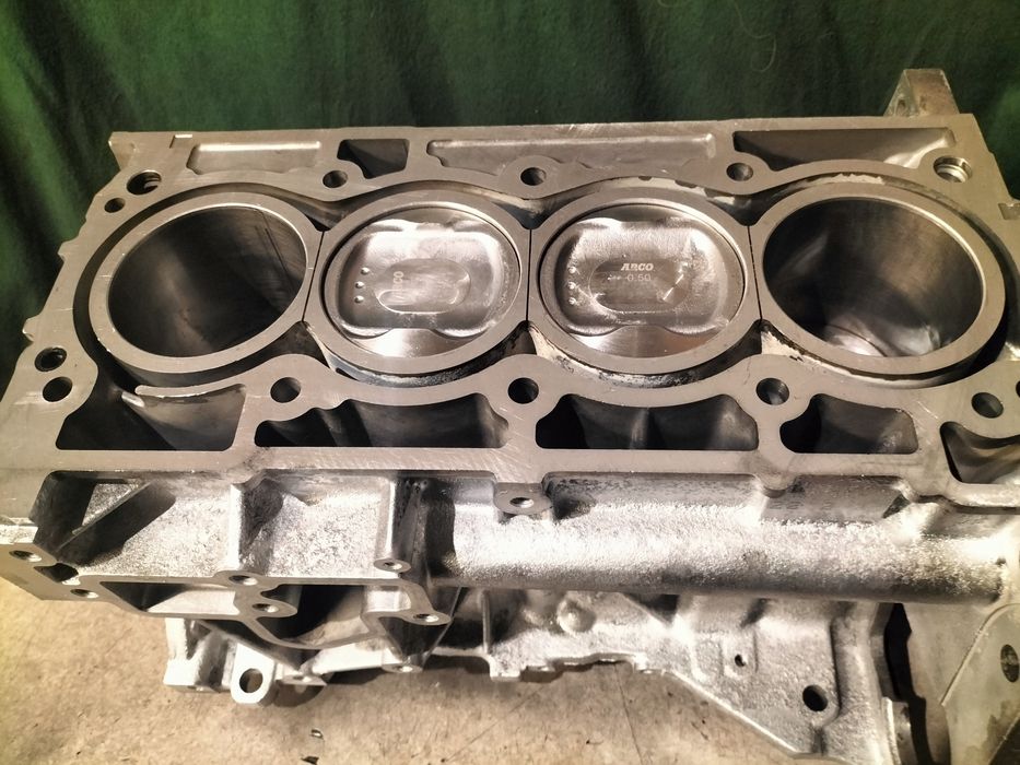 Silnik regeneracja mr20 mr20de m4r laguna Qashqai hitachi 2.0 benzyna