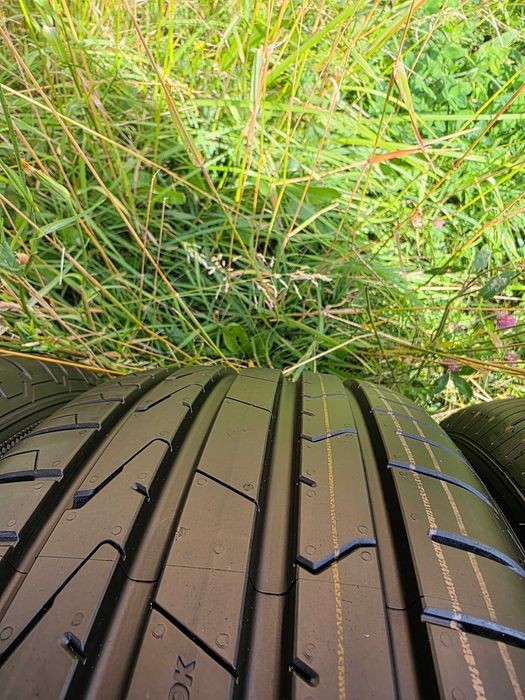 Opony letnie klasy średniej HANKOOK 215/60/17 NOWE DEMO 2025 r.