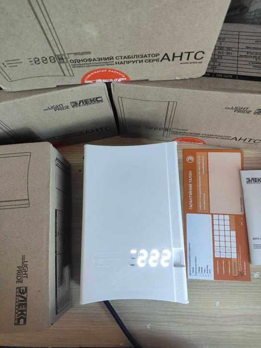 Стабилизатор напряжения ЭЛЕКС АНТС У-600 (440 W) для котла