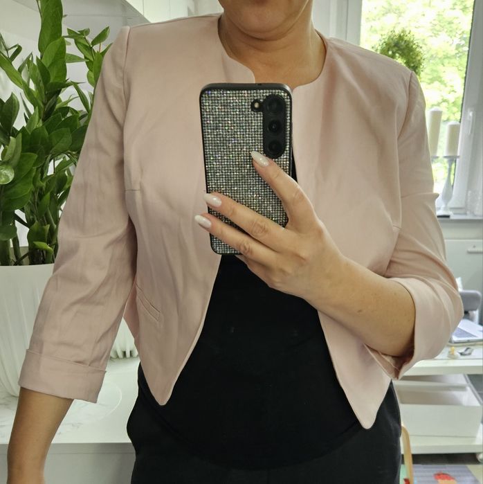 Krótki jasnoróżowy bawełniany żakiet pastelowy l-xl Gertie