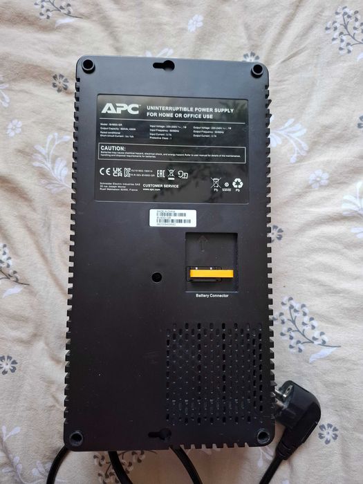 Джерело безперебійного живлення АРС UPS 800VA