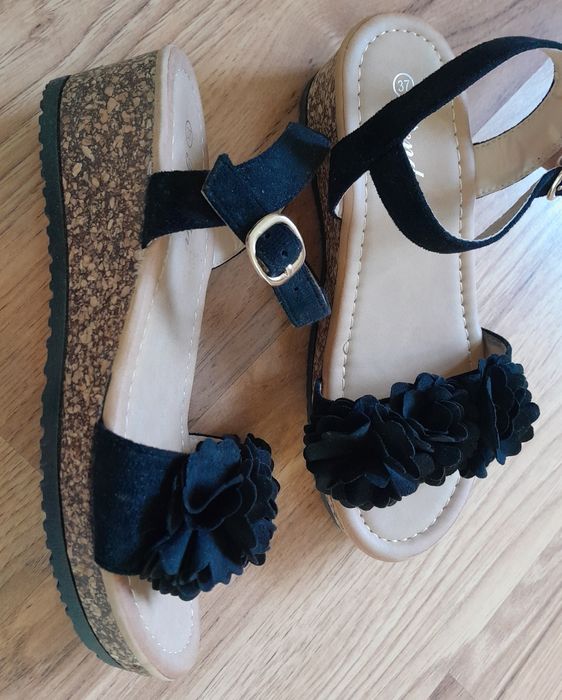 Buty na sprzedaż
