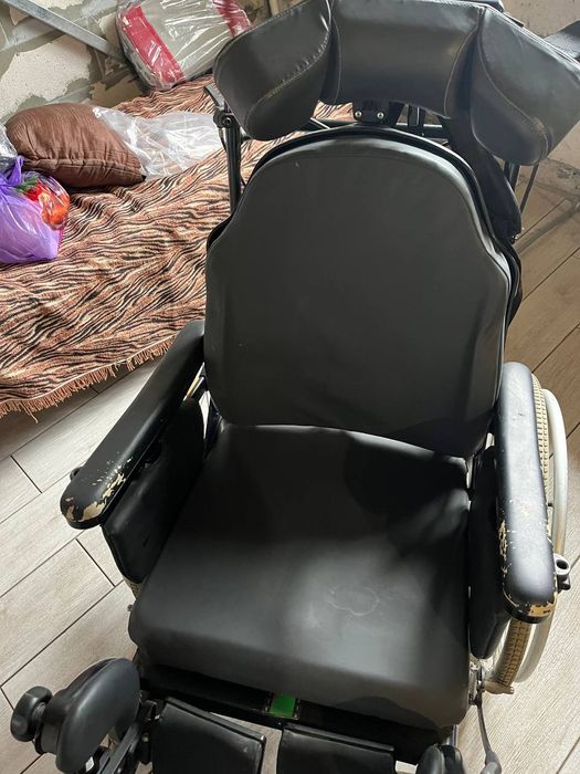 Продаём инвалидное кресло