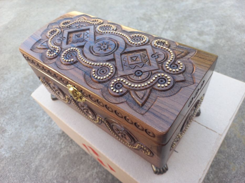 Скриня подарункова