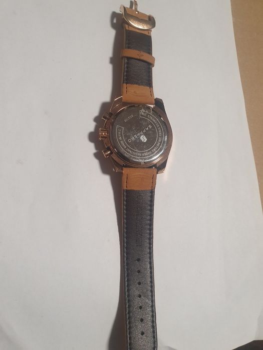 Elegancki zegarek Benyar sprawny