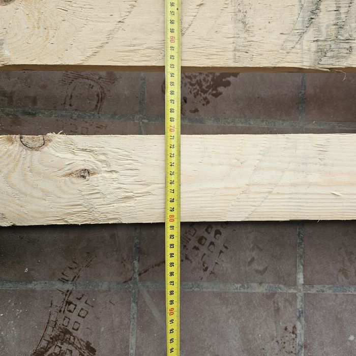 Paleta o wymiarach 152×80 cm,