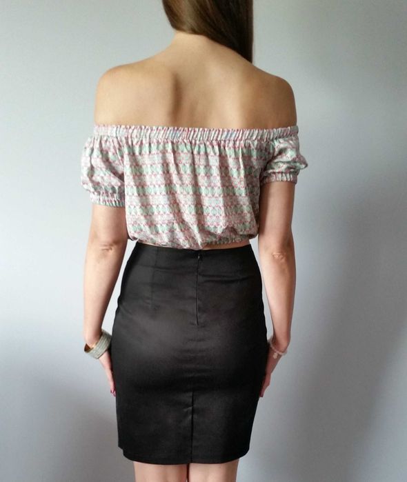 Top krótki hiszpanka crop odkryte ramiona S