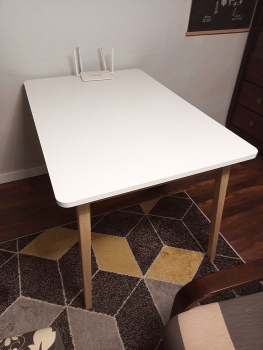Stół w stylu skandynawskim 125x80
