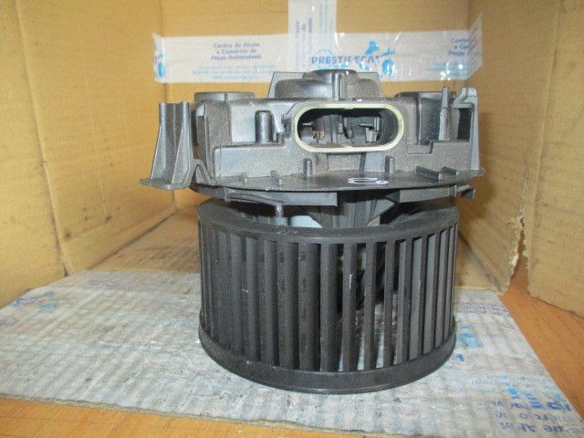 Motor da chauffage / sofagem RENAULT Twingo I (C06_)