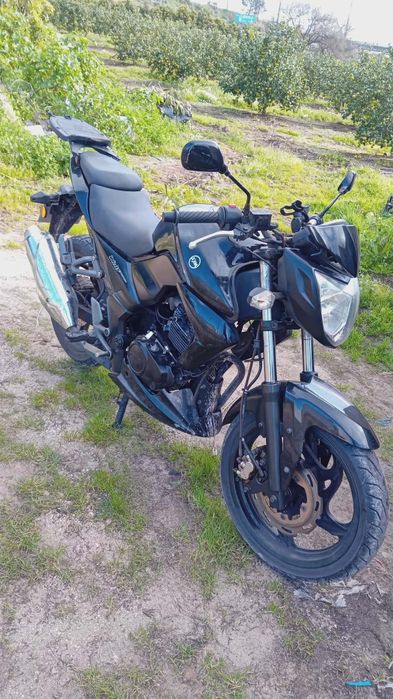 Moto sym wolf 125 cc