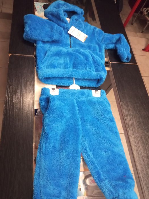 Ciepły komplet chłopięcy 80cm