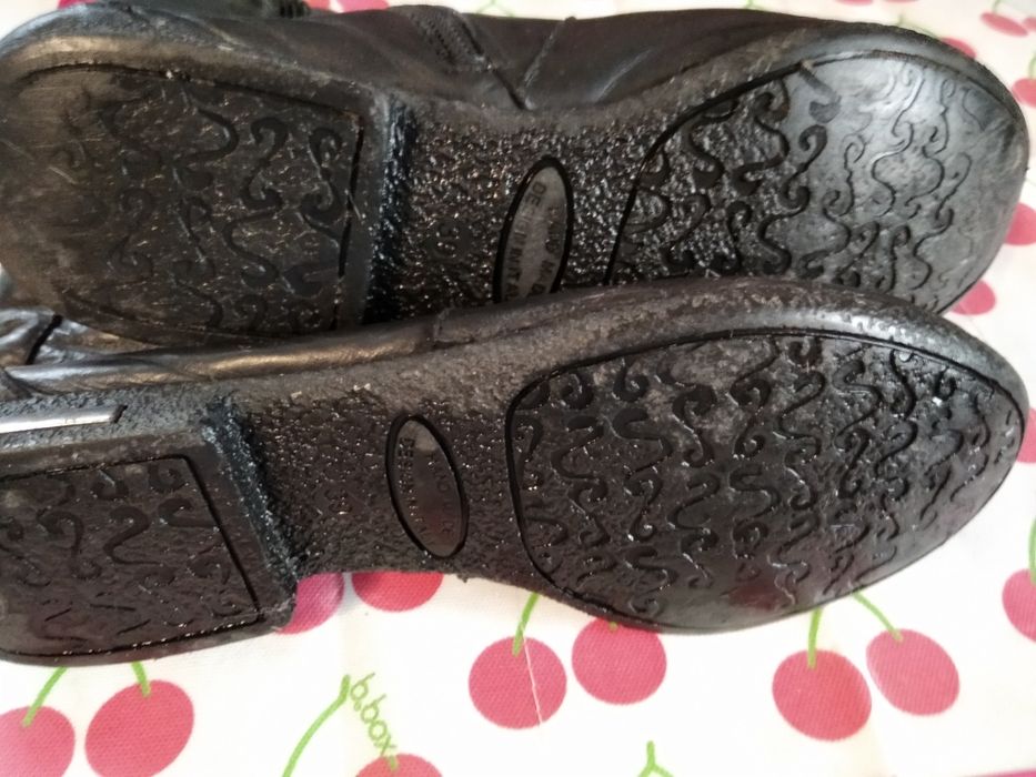 Обувь женская 39 размер