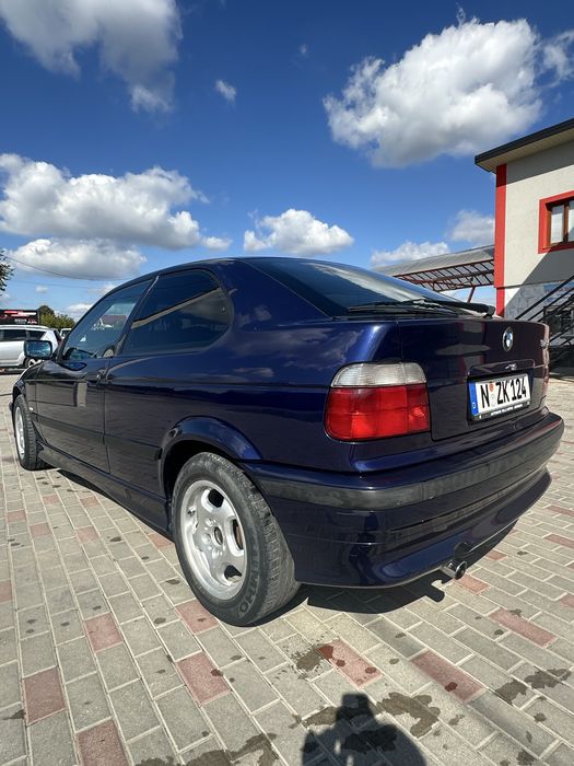 Бмв е36 compakt оригінальни пробік 300к! В рідній фарбі