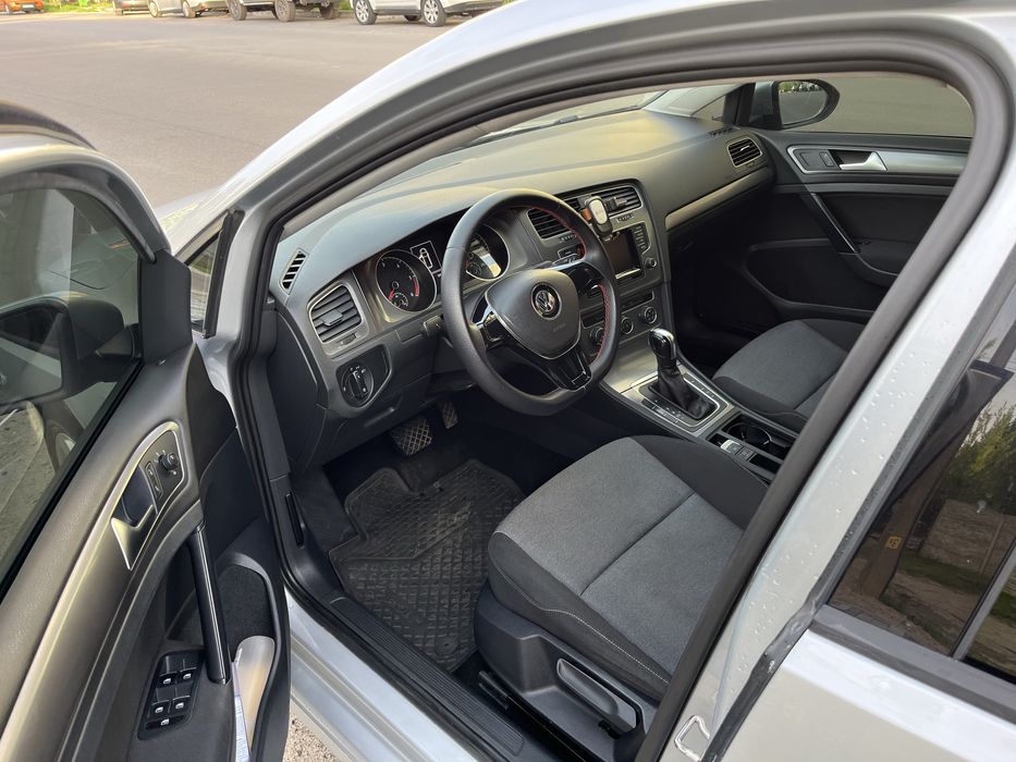 Volkswagen Golf 2013 VIN WVWZZZAUZEP525796 фото оголошення 8 з 15