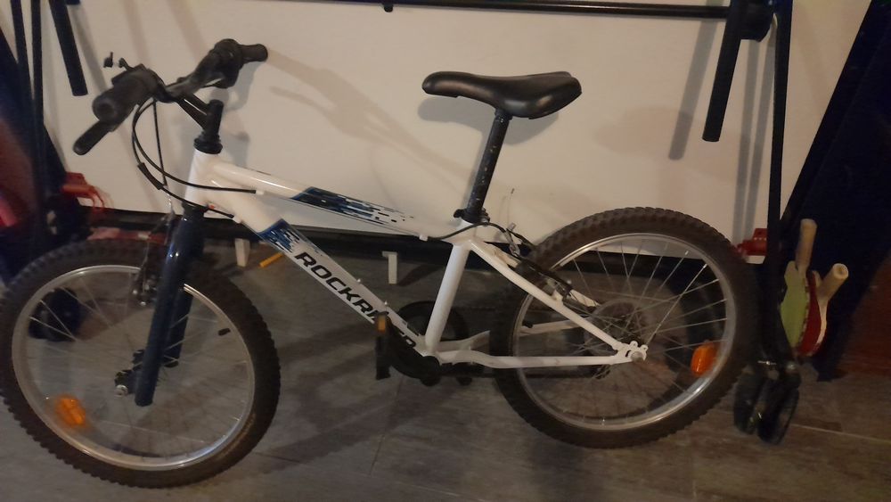 Bicicleta de  criança  em otimo estado