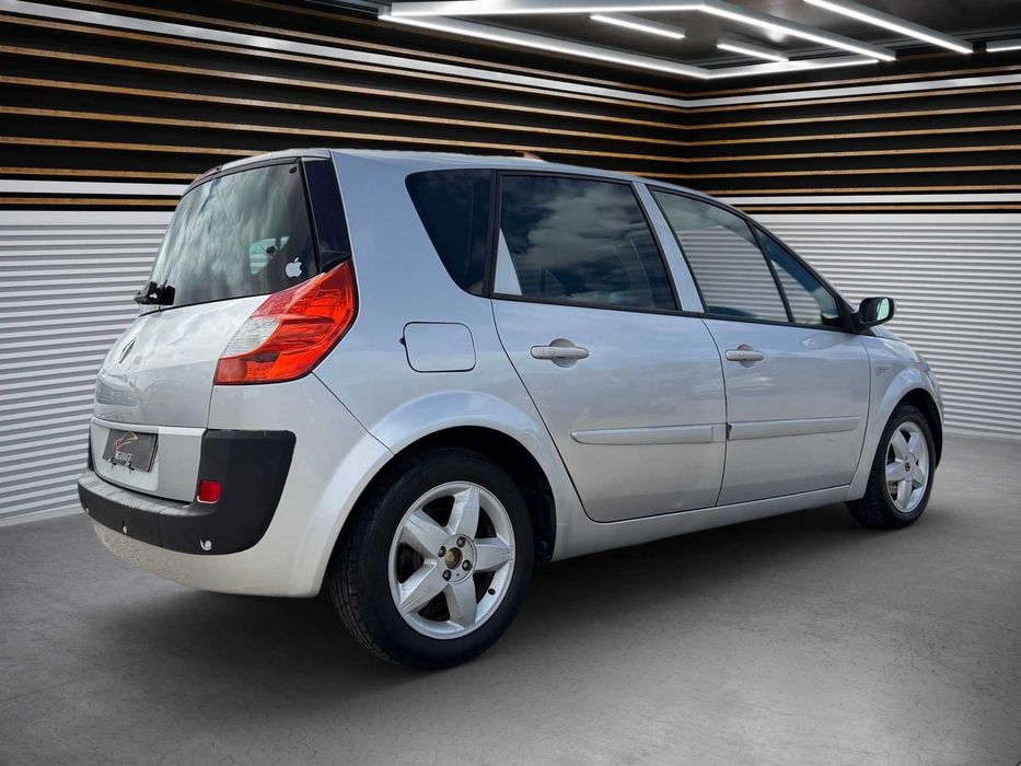 Renault Scénic Exclusive 1.5dCi Full Extras c/Garantia - 104€ p/mês