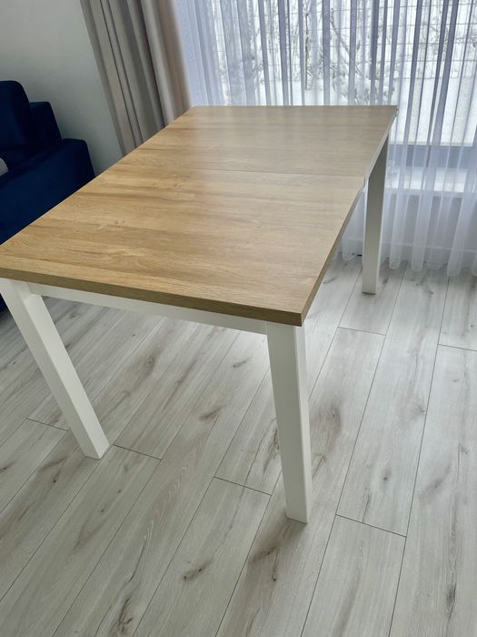 Rozkladany stół jak nowy