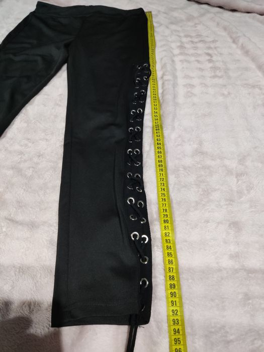 Legginsy z wiązaniami