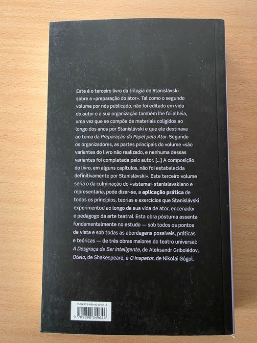 Livro "Preparação do Papel pelo Ator" de Konstantin Stanislávski