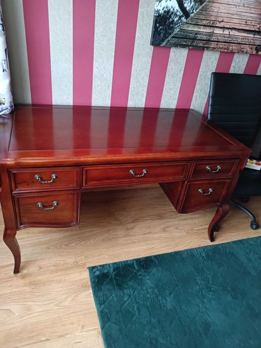 biurko  ludwikowskie gabinetowe  , kolor antyczny orzech średni połysk