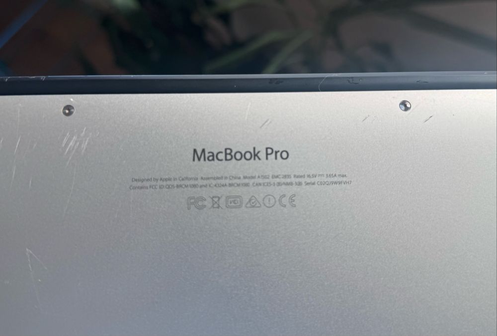 MacBook Pro Retina 13" — i5 2.9GHz / 8GB / 512GB SSD