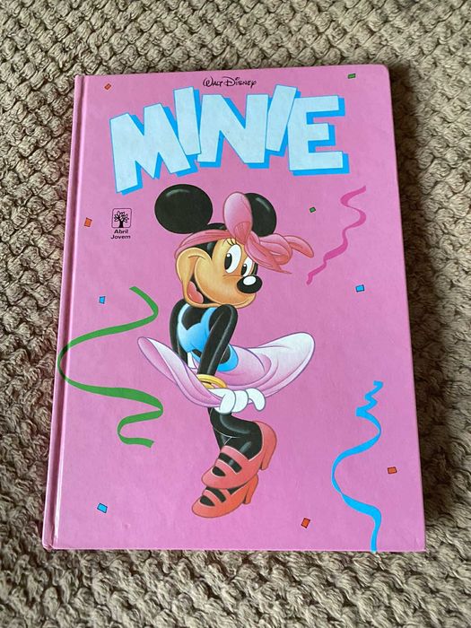 Livro BD MINIE Walt Disney