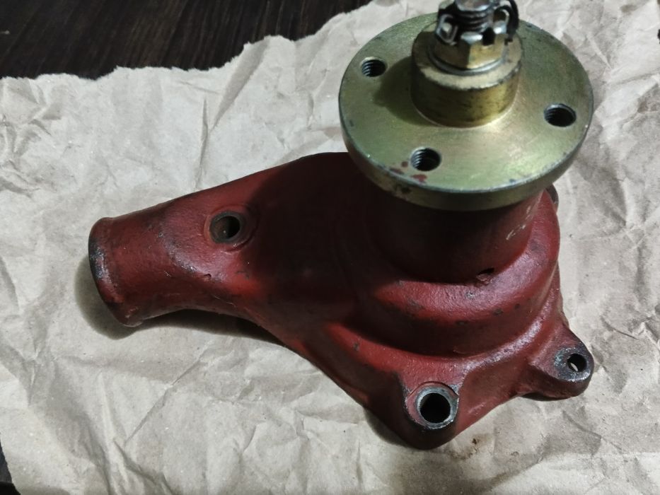 ГАЗ М-20 ГАЗ-69 прокладки и комплектующие двигателя.