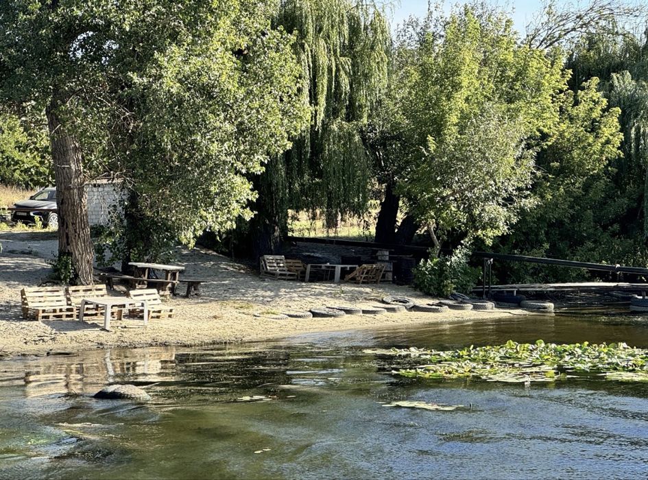 Уютная Дача на холме в тихом месте