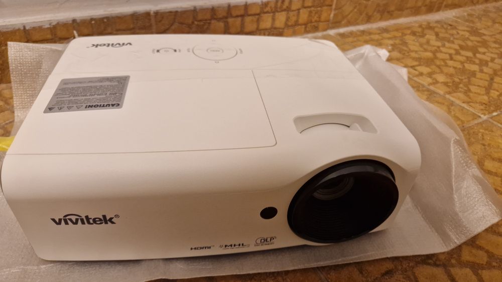 Vivitek projektor. Nowy nieużywany