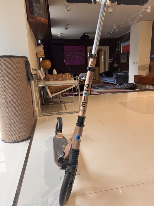 Hulajnoga MICRO Suspension gold z amortyzatorem