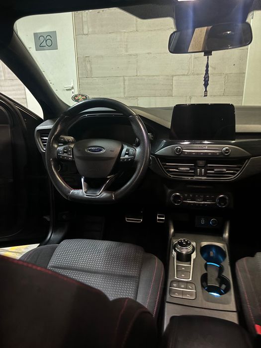Sprzedam, Ford Focus Mk4 st-line