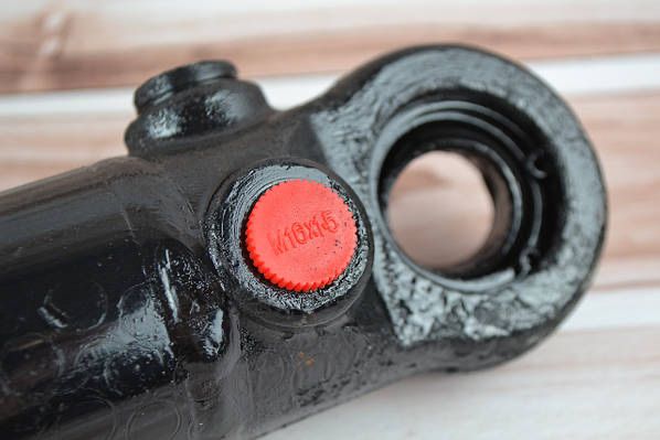 Гидроцилиндр ЦС 50х200/250/300/350 ЦС 40х250 на МТЗ ЮМЗ Т40/25/16