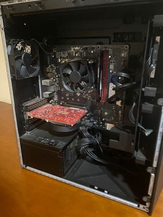 Computador Fixo Intel i5 + SSD HyperX 500GB – Pronto a Usar

Vendo com