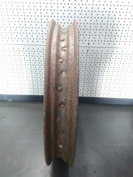 Колесо мотоциклів Урал, Днепр МТ, К750, М72, М61, Минск, ЯВА, ИЖі тд