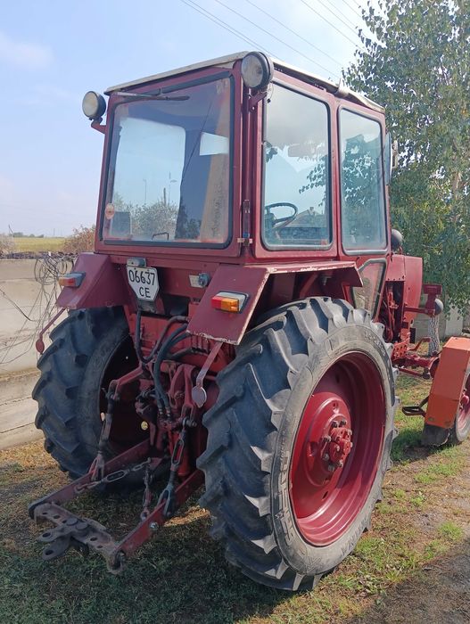 Продам трактор ЮМЗ-6 , в доброму станi