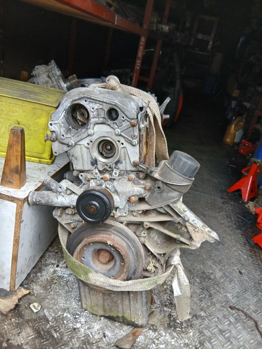 Двигун 2.7  OM 613 Mercedes