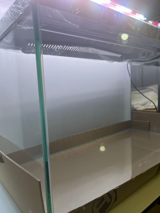 Akwarium  75-35-50 z pokrywą Aquael