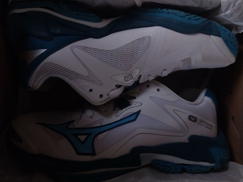 Кросовки,кросівки,ботинки кеди Mizuno