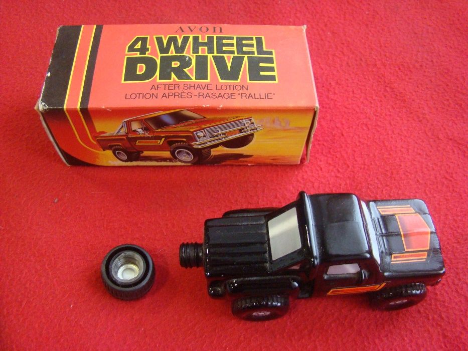 Frasco de perfume "4 Whell Drive"