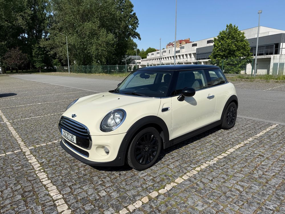 MINI Coupé Cooper SD Auto