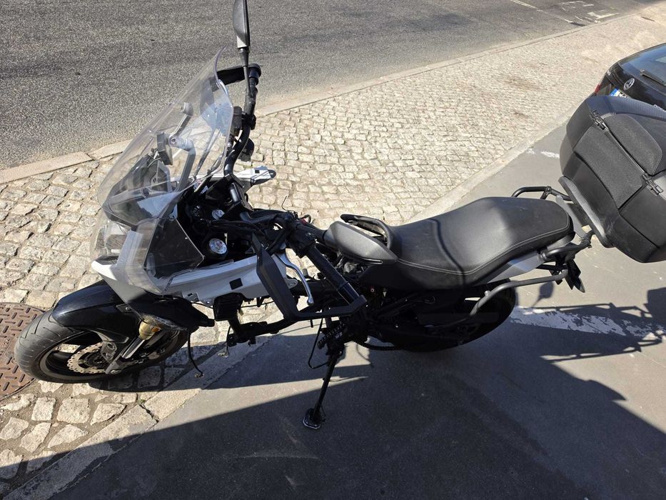 CF Mota 650 MT 2021