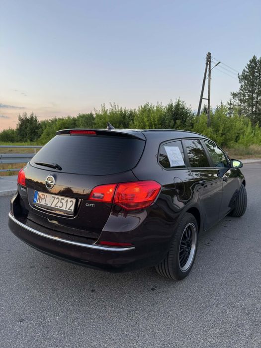 Opel Astra J 2014 Salon Polska