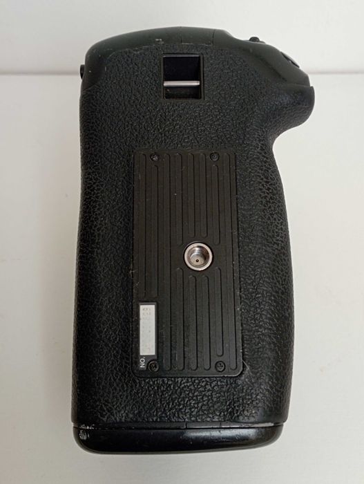 Canon Battery Grip BG-E11