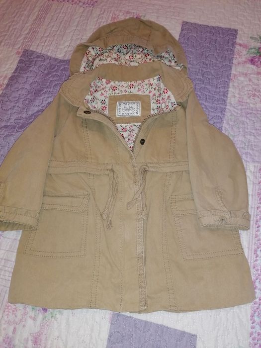 2 casacos/parka de menina,zara. Valor inclui envio em ctt normal
