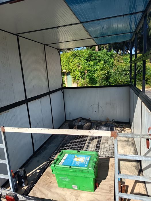 Atrelado bar multiusos