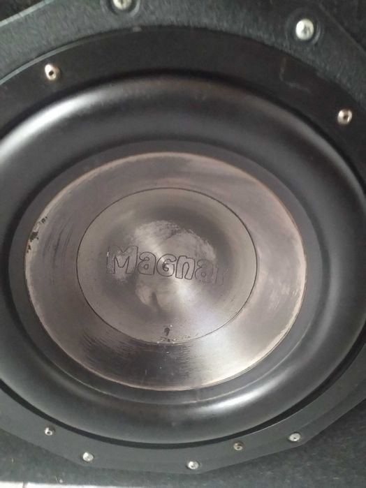 Subwoofer e amplificador  magnat