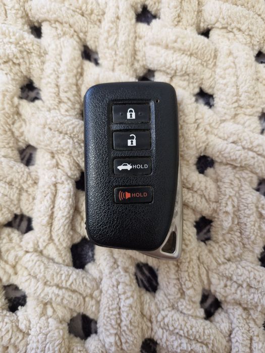 Ключ Lexus HYQ14FBA